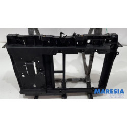 Peugeot - 207 - Front panel