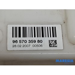 Peugeot - 207 - Pompe carburant électrique