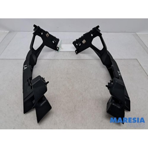 Peugeot - 207 - Support pare-chocs arrière gauche