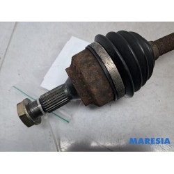 Peugeot - 207 - Aandrijfas links-voor