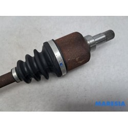 Peugeot - 207 - Aandrijfas links-voor