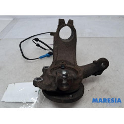 Peugeot - 207 - Knuckle, front right