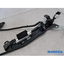 Peugeot - 207 - Convertible lock