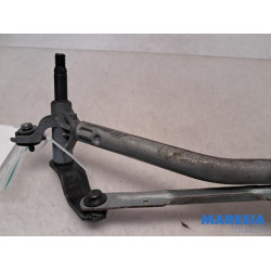 Peugeot - 207 - Wiper mechanism