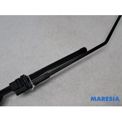 Peugeot - 207 - Front wiper arm