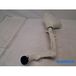 Peugeot - 207 - Front windscreen washer reservoir