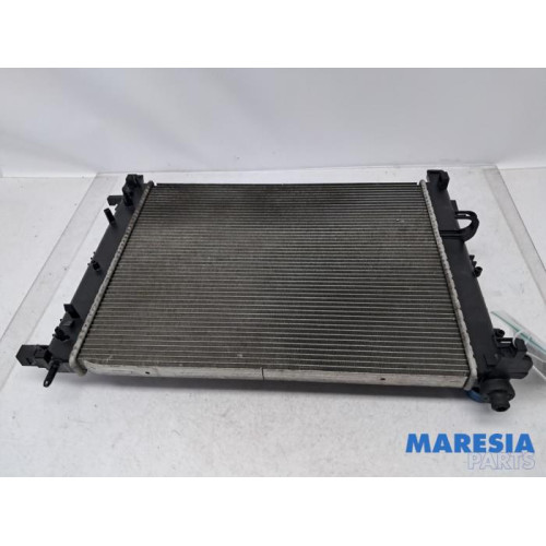 Renault - Clio - Radiator