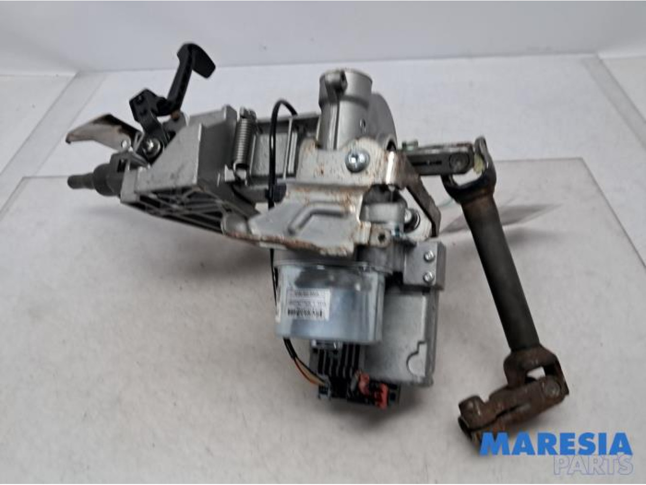Renault - Clio - Steering column housing