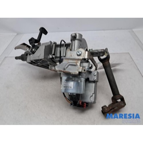 Renault - Clio - Steering column housing