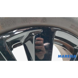Peugeot - 2008 - Sportvelgenset + banden
