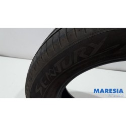 Renault - Kangoo - Tyre