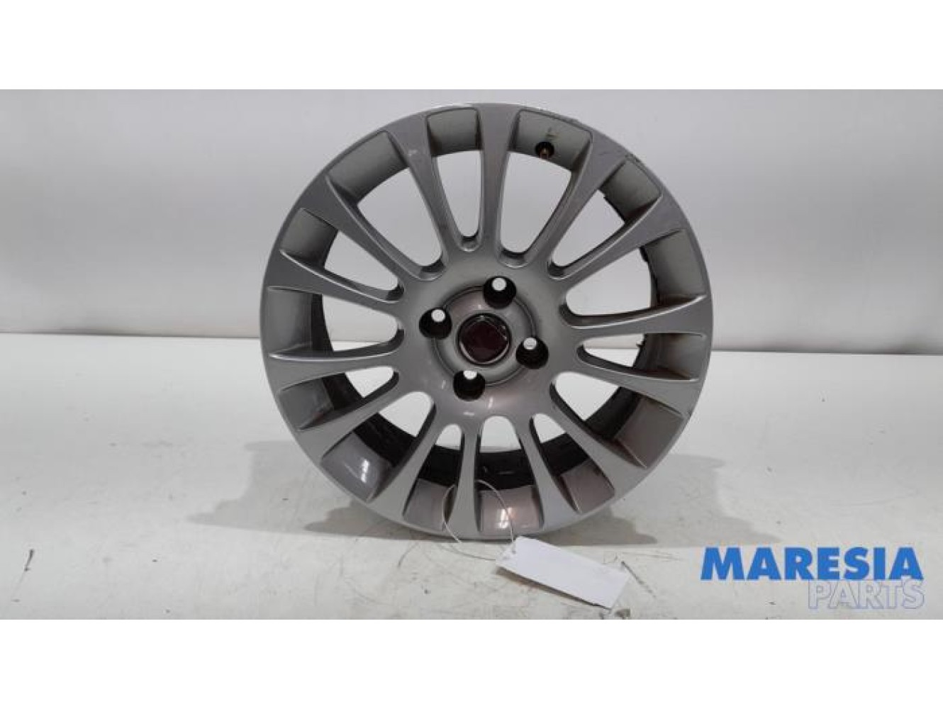 Fiat - Punto - Wheel