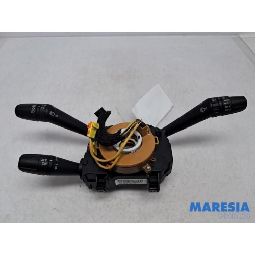 Alfa Romeo - Giulietta - Steering column stalk