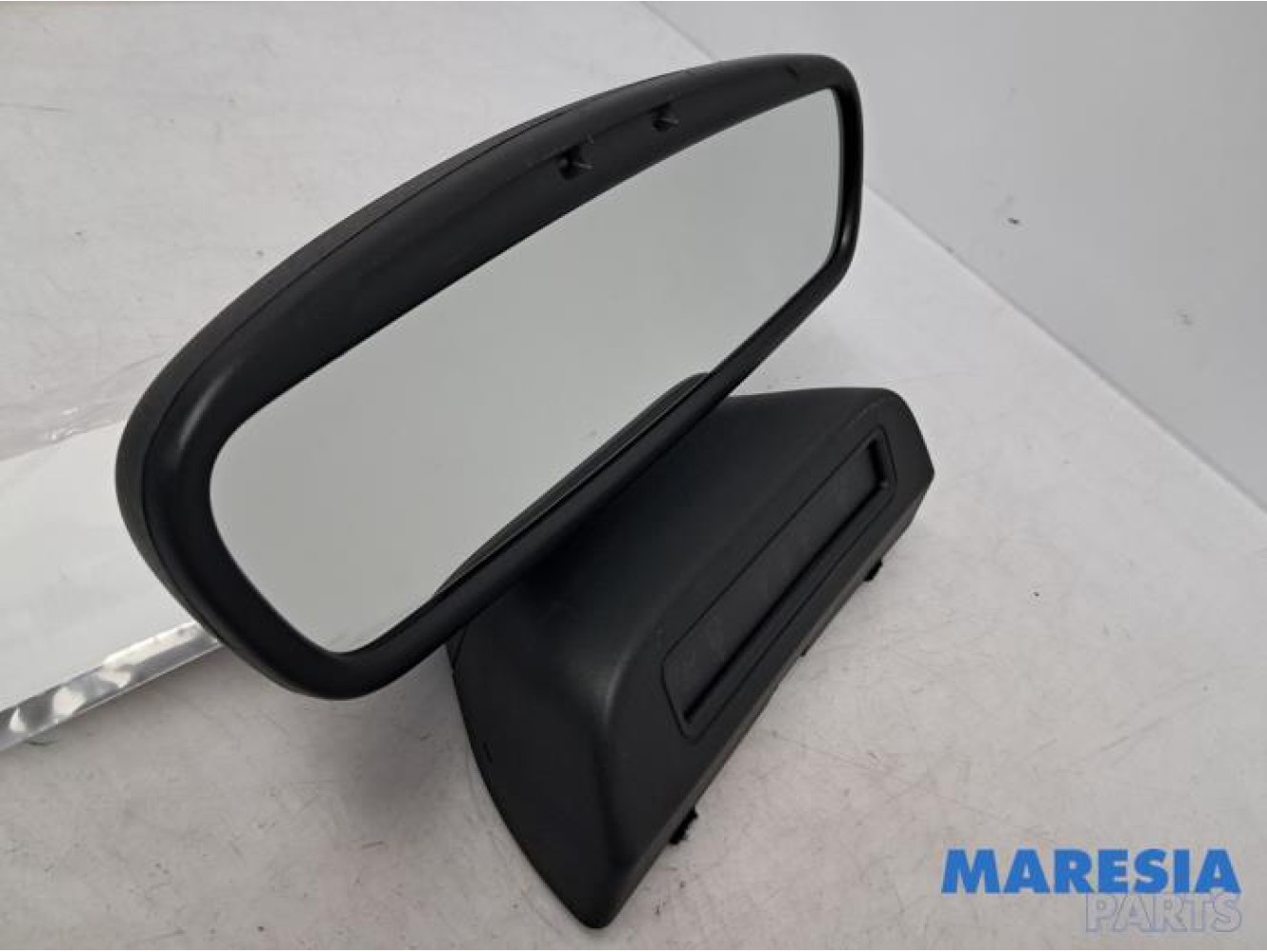Alfa Romeo - Giulietta - Rear view mirror