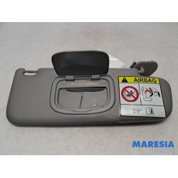 Alfa Romeo - Giulietta - Sun visor