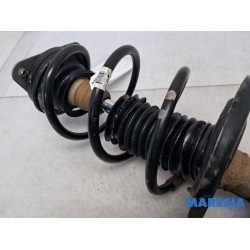 Renault - Clio - Front shock absorber rod, right