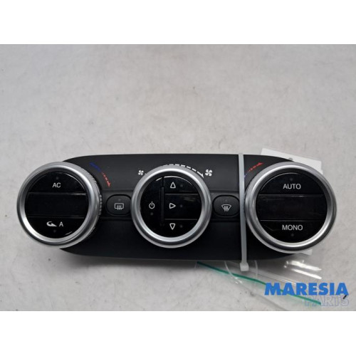 Alfa Romeo - Giulietta - Heater control panel