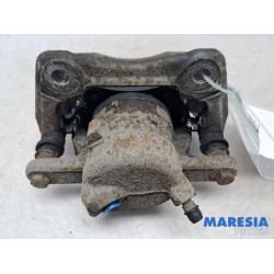 Renault - Clio - Front brake calliper, left