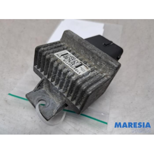 Renault - Clio - Glow plug relay