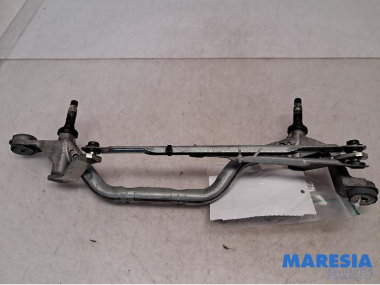 Renault - Clio - Wiper mechanism