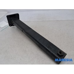 Peugeot - 207 - Front part support