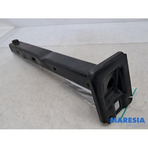 Peugeot - 207 - Front part support