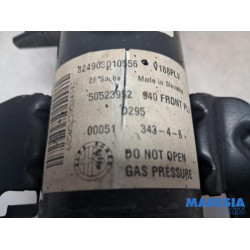 Alfa Romeo - Giulietta - Front shock absorber rod, right
