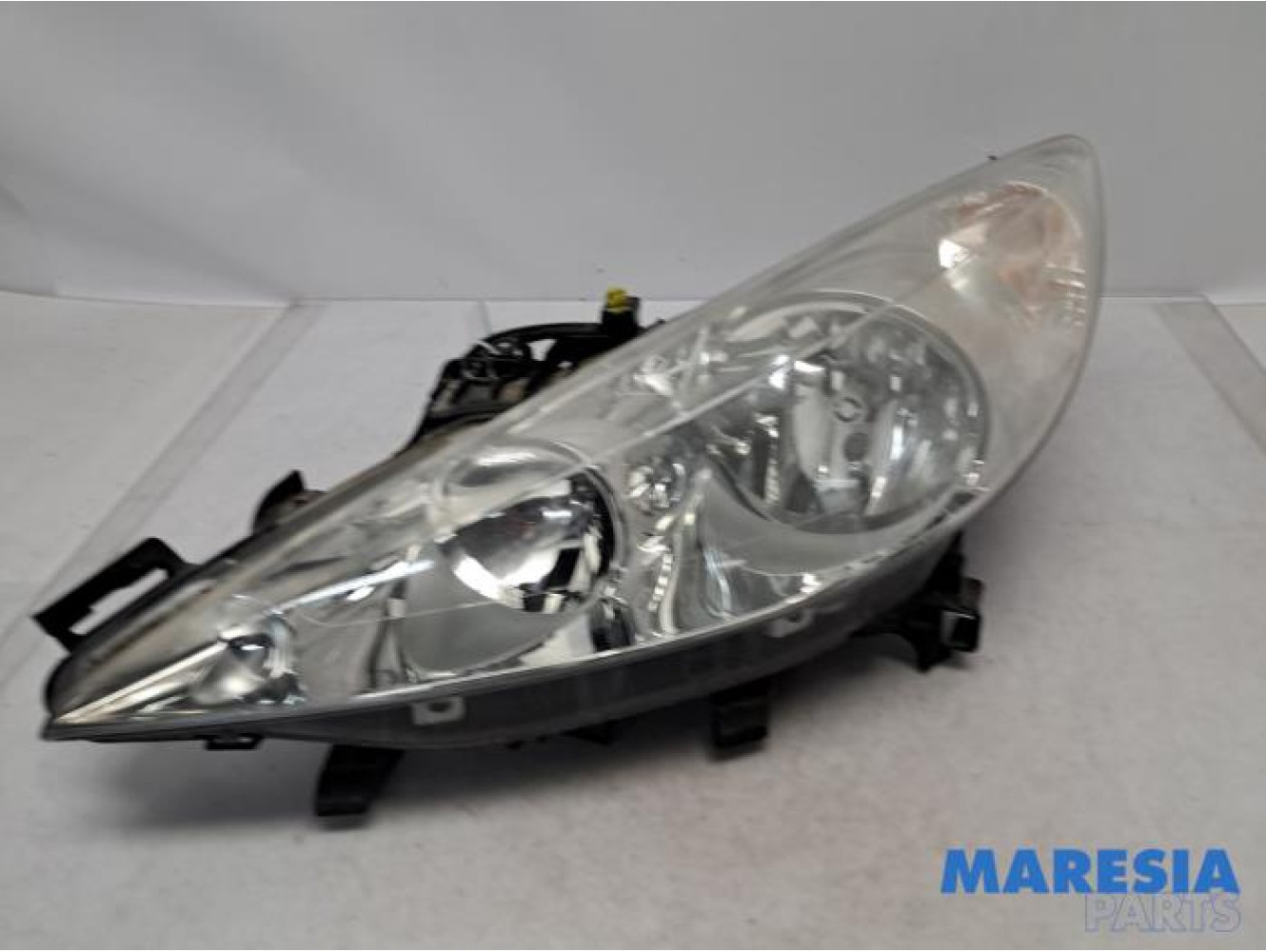 Peugeot - 207 - Scheinwerfer links