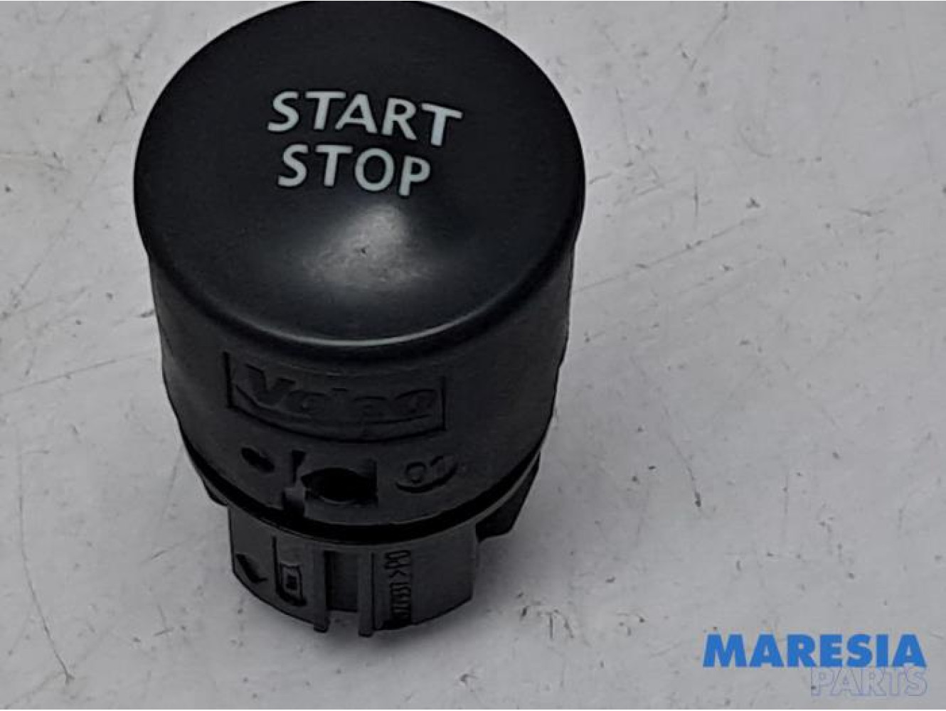 Renault - Clio - Start/stop switch