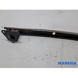 Renault - Kangoo - Bumperframe achter
