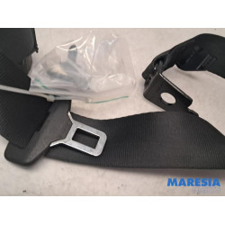 Renault - Clio - Sicherheitsgurt links hinten