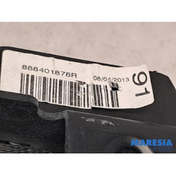 Renault - Clio - Sicherheitsgurt links hinten