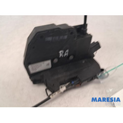 Renault - Clio - Rear door mechanism 4-door, right