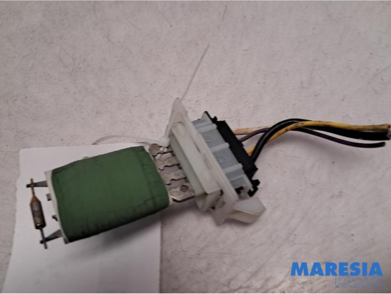 Peugeot - 207 - Heater resistor