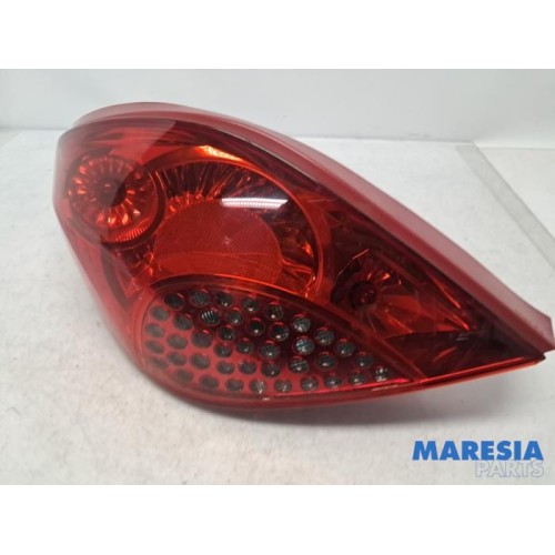Peugeot - 207 - Taillight, left