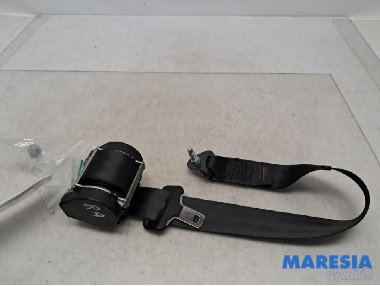Peugeot - 207 - Sicherheitsgurt rechts hinten