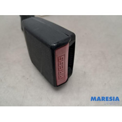 Peugeot - 206 PLUS - Rear seatbelt buckle, left