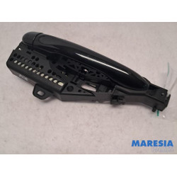 Renault - Clio - Front door handle 4-door, right