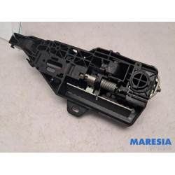 Renault - Clio - Front door handle 4-door, right