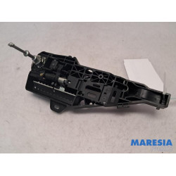 Renault - Clio - Door handle 4-door, front left