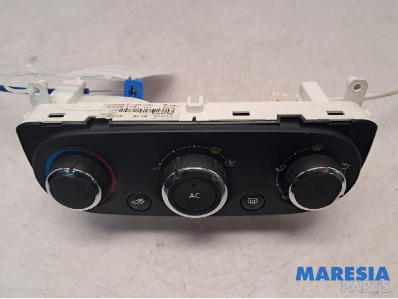 Renault - Clio - Heater control panel