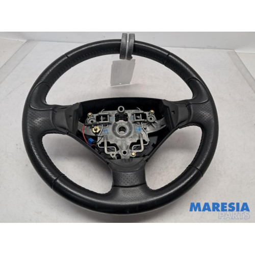 Peugeot - 206 PLUS - Steering wheel