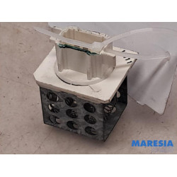 Peugeot - 206 PLUS - Cooling fan resistor