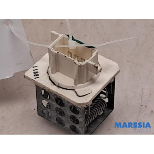 Peugeot - 206 PLUS - Cooling fan resistor