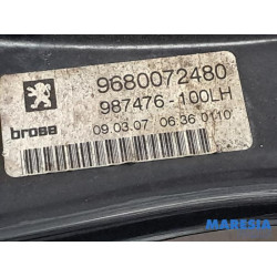 Peugeot - 207 - Rear window mechanism 2-door, left