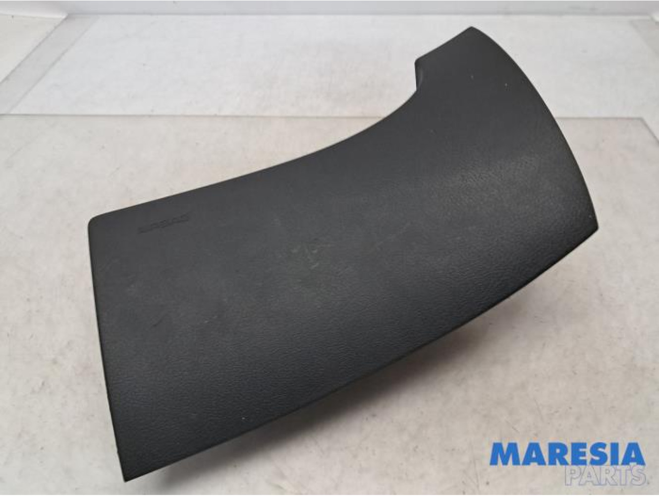 Peugeot - 207 - Airbag knie links
