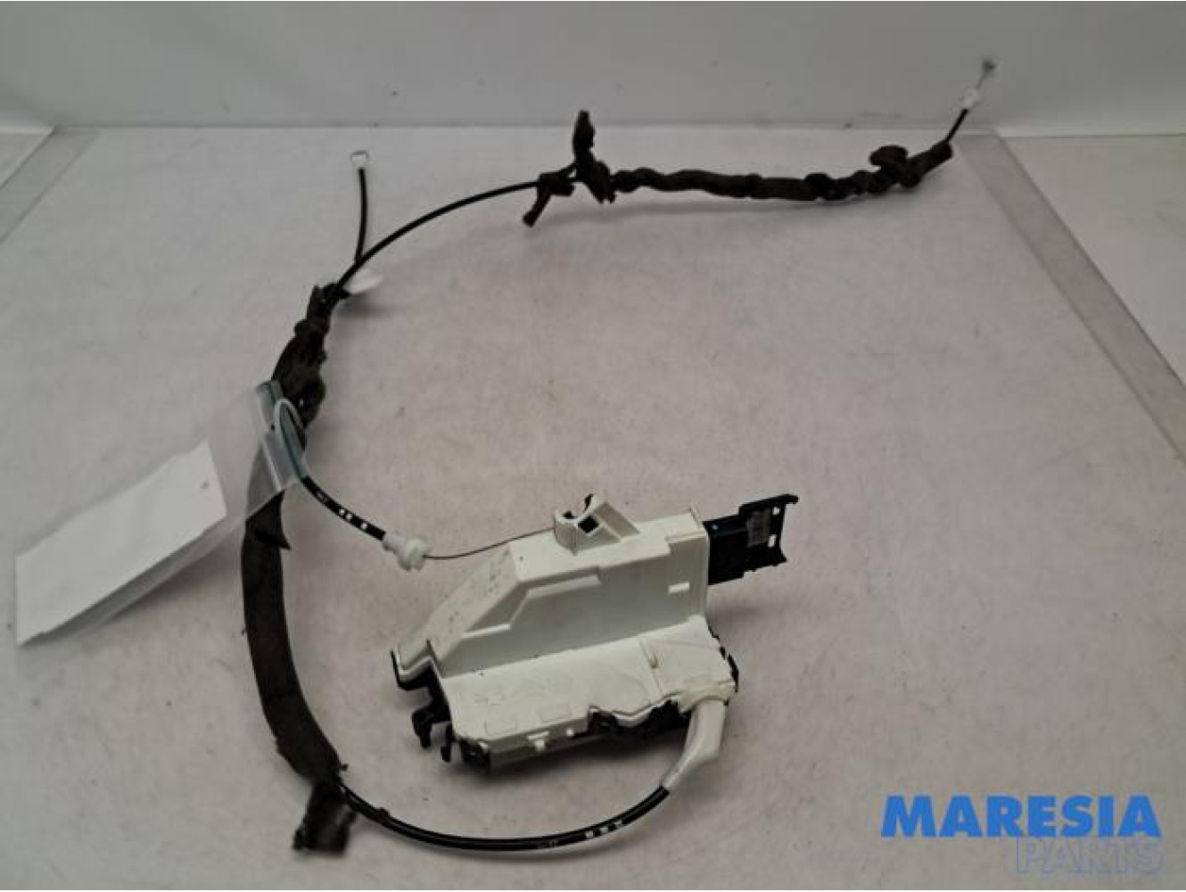 Citroen - Berlingo - Sliding door lock mechanism, right