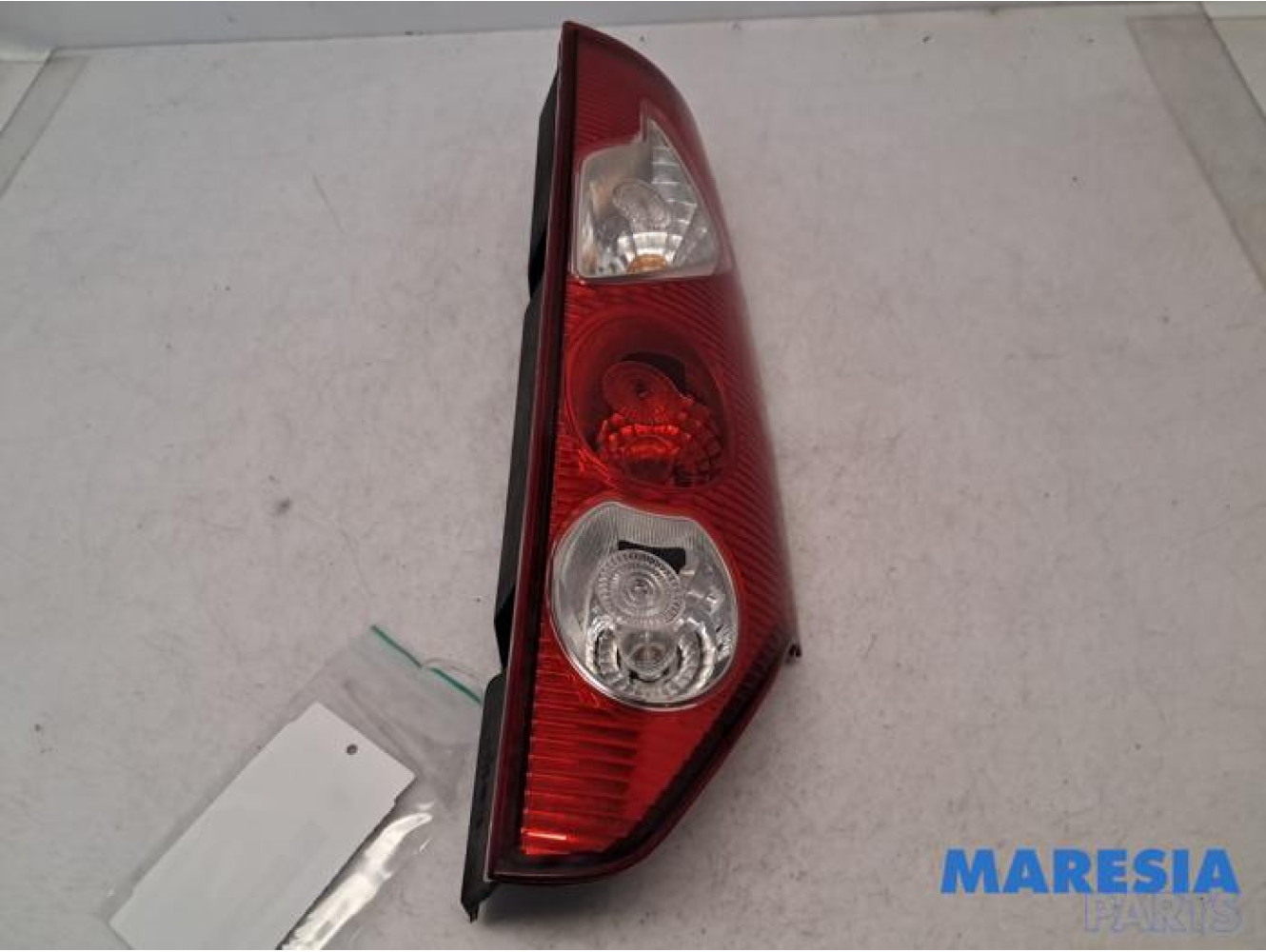 Renault - Kangoo - Taillight, right