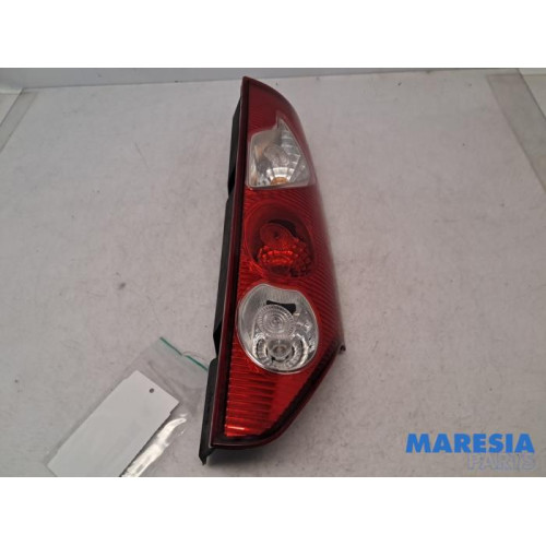 Renault - Kangoo - Achterlicht rechts