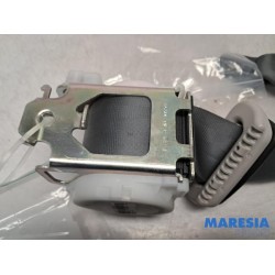 Citroen - Berlingo - Sicherheitsgurt links hinten
